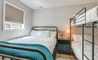 Elkridge Cabin With ac, Teslacharger, And Dog Enclosure - 3