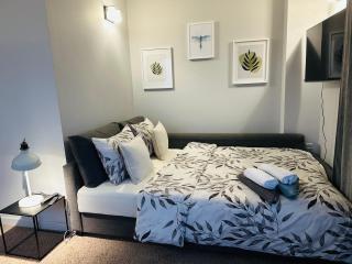 NICE VIEW centrum metro x2 WIFI 600 MBs Smart TV Panorama Miasta - Warschau - 4