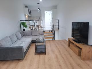 Modern 2-room apartment with terrace in Gauting - 0