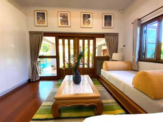 Whisper Oasis - Award-Winning Jacuzzi Pool Villa for 10 - 3BR, Daily Housekeeping - 8