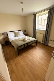 2 bed Town Apartment - 8