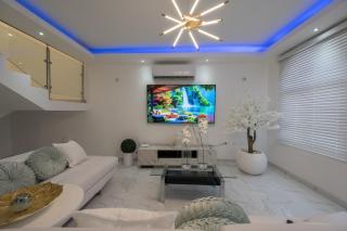 Summer Shades Villa at Legacy - 7