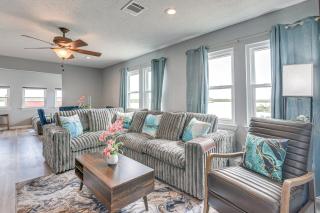 Private Home on Lagoon with Views in Hitchcock! - 7