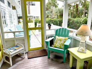 Palm Cottage by Tybee Cottages - 3