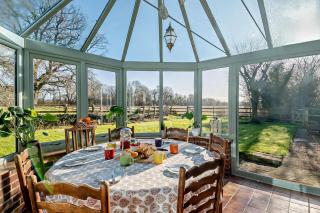The Garden Cottage - 9