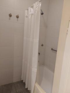 Hermoso Departamento monoambiente, excelente ubicación a 50 mts de Plaza principal - 2