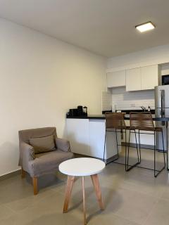 Nuevo y luminoso Monoambiente - 7