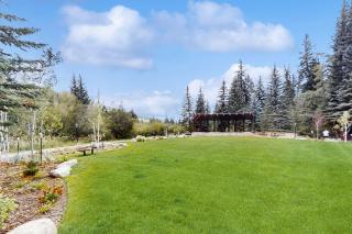 The Alpine Nest - 8