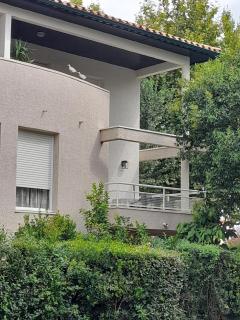 Appart T3 Terrasse - Piscine - 3 étoiles - 6
