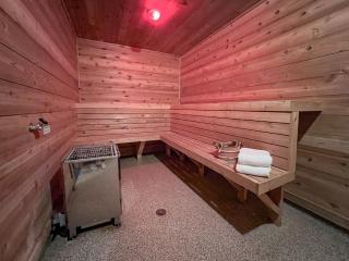 Swedetown European Style Hostel by Heirloom Boutique Collection - 5
