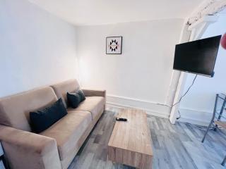 Apartment in Heart of Troyes - 0