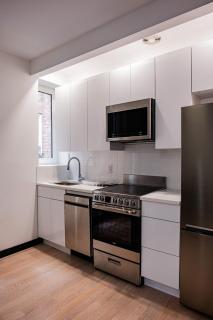 4 bed 4 bath Apartment in Ditmas Park - 8