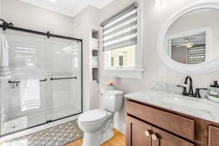 Downtown Pensacola Historic Getaway - 4