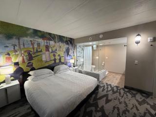 Lighthouse Suites - 9
