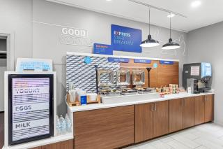 Holiday Inn Express & Suites Cross Lanes by IHG - 6