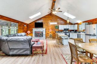 Hot Tub Soaks and Outdoor Fun Long Pond Cabin - 5