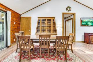 Long Pond Log Cabin with Hot Tub Soaks and Outdoor Fun - 7