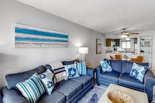 Runaway Bay 167 - 8