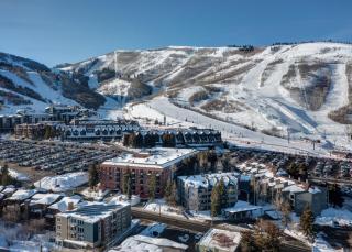 Prime Park City Condo - 8
