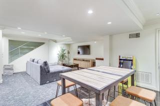 1 Mi to OU! Group Getaway with Game Room, Pool - 8