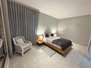 Tidewater Lagoon Villa - 2