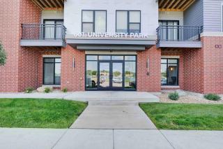 Washer & Dryer with Free Underground Parking with a Pool - 2