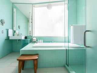 Frame Hotel - Treehouse - 9