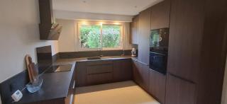 Grande maison rénovée avec jardin, idéale familles et professionnels - 4