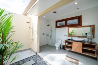 Island Getaway Villa - 9