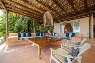 Stunning 6BR Beachfront Villa in Rosario - 6