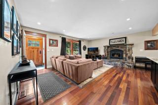 Cozy Aspen Haven - Stay for 6 - 6