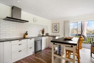 Maraetai Beach house - 5