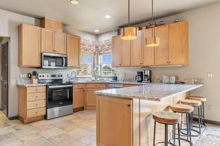 Dog Friendly Stay Near Trails in Silverthorne - 4