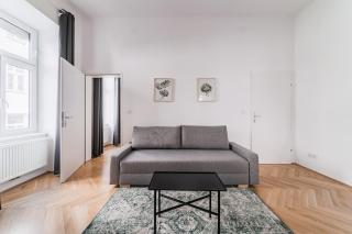 Trendy Schönbrunn Apartment - 7