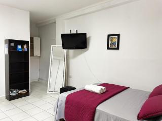 Espacioso,Balcón Privado,Cerca Plaza Principal - 9