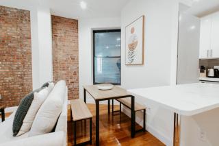Spacious 3BR Upper West Side Apt - Steps from Central Park - 6