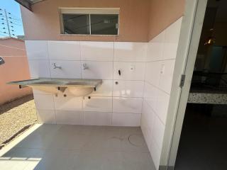 Casa 04 - Casa com 2 quartos, sendo uma suíte localizada próximo a rodoviária e o aeroporto - 7
