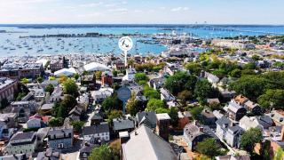 The Royce - Two Luxury Family Homes in Downtown Newport - Newport - 9