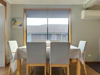 Sorell Sunlight Escape - 10 minutes from Airport - 6