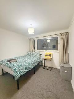 Modern 2-Bed Flat in Westminster / Pimlico SW1V - 6