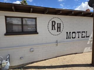 The Ranch House Inn - 1