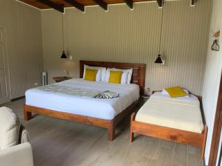 YerbaBuena Lodge - 2