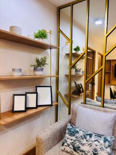 Relaxing Escape with Spacious Sofa Corner - 5