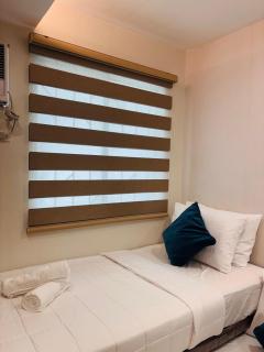 Relaxing Escape with Spacious Sofa Corner - 1