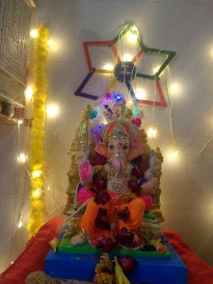 DWARKA HOME STAY AC rooms Hall For family only - 4