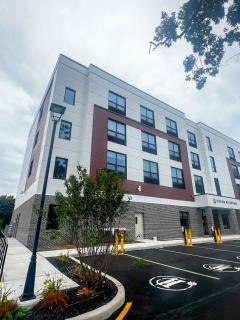 409 Modern Brand New Studio Apartment - 5