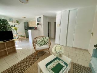 Cambo T2 rénové, 2 couchages, balcon, Wi-Fi - FR-1-495-155 - 6