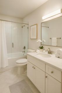 Venice Beach Steps to the Sand - 2BR Marina del Rey - 1