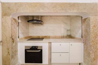 Luxury 5br Apt Castle Views In Heartoflisbon - 8