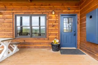 Mountain Views, Game Room, Firepit Near Wineries - 2